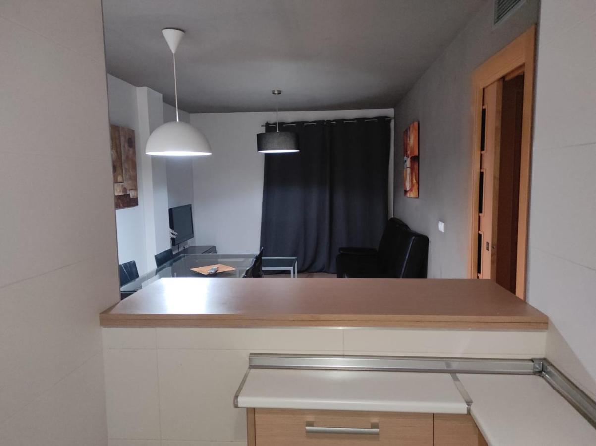 Apartamentos 16:9 Suites 알메리아 외부 사진